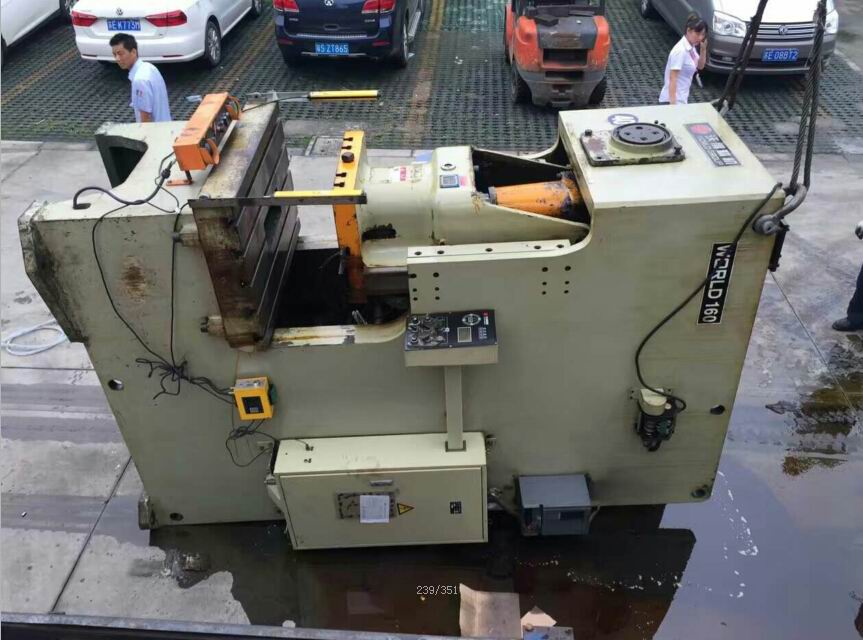 冲床卸车定位，冲床立起
